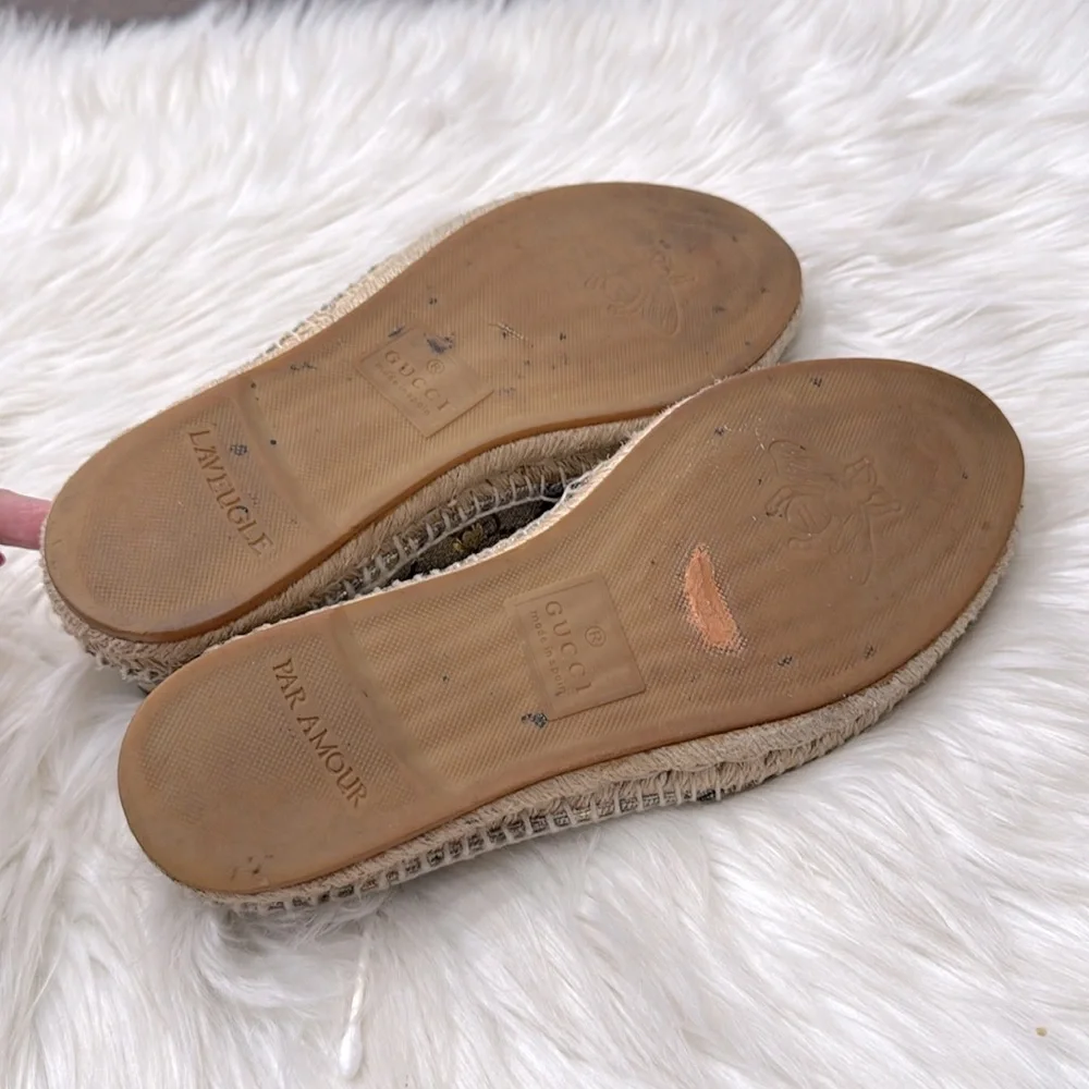 GUCCI GG Supreme Bee Espadrilles - Picture 11 of 15